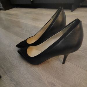 7.5 - Cole Haan - Leather Pumps Heels With Suede Detail Black